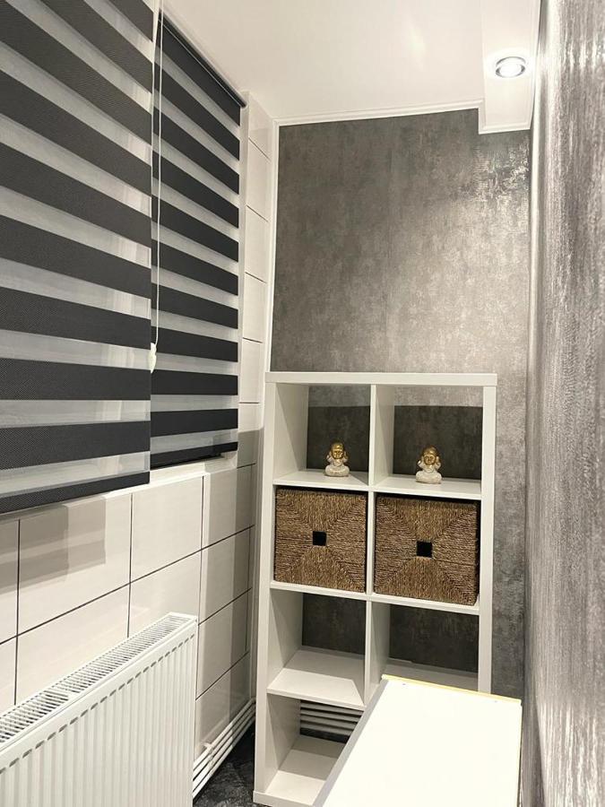 Amira 2 Apartment Търговище Екстериор снимка