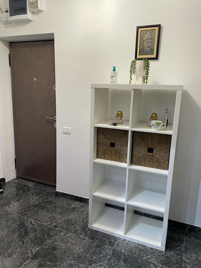Amira 2 Apartment Търговище Екстериор снимка