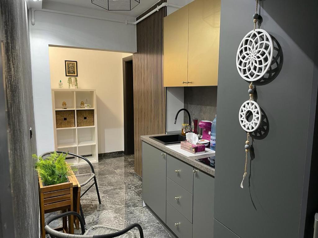 Amira 2 Apartment Търговище Екстериор снимка